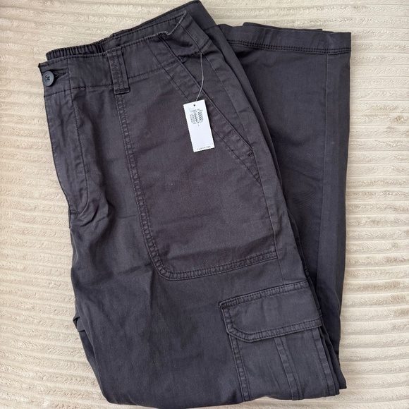 NWT Old Navy High-Waisted OGC Chino Cargo Pants in Panther - Picture 5 of 5